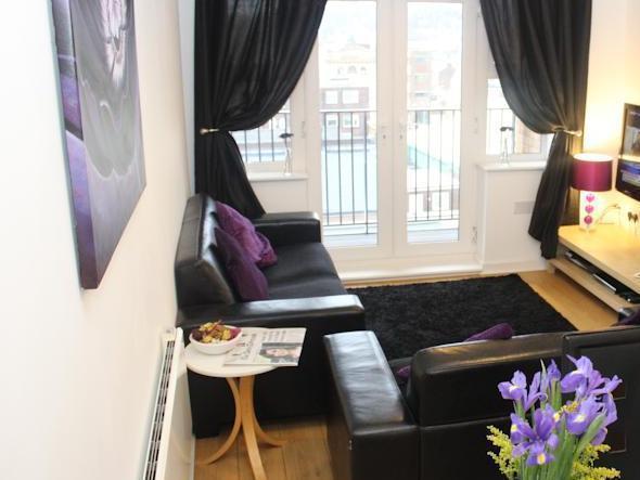 The Pines Guest Accommodation Chippenham  Extérieur photo